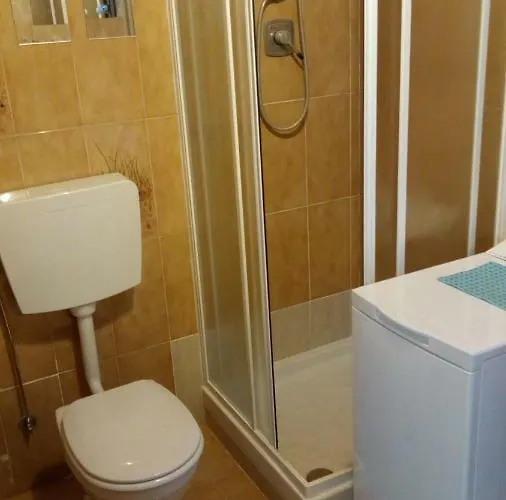 Monolocale بولونيا